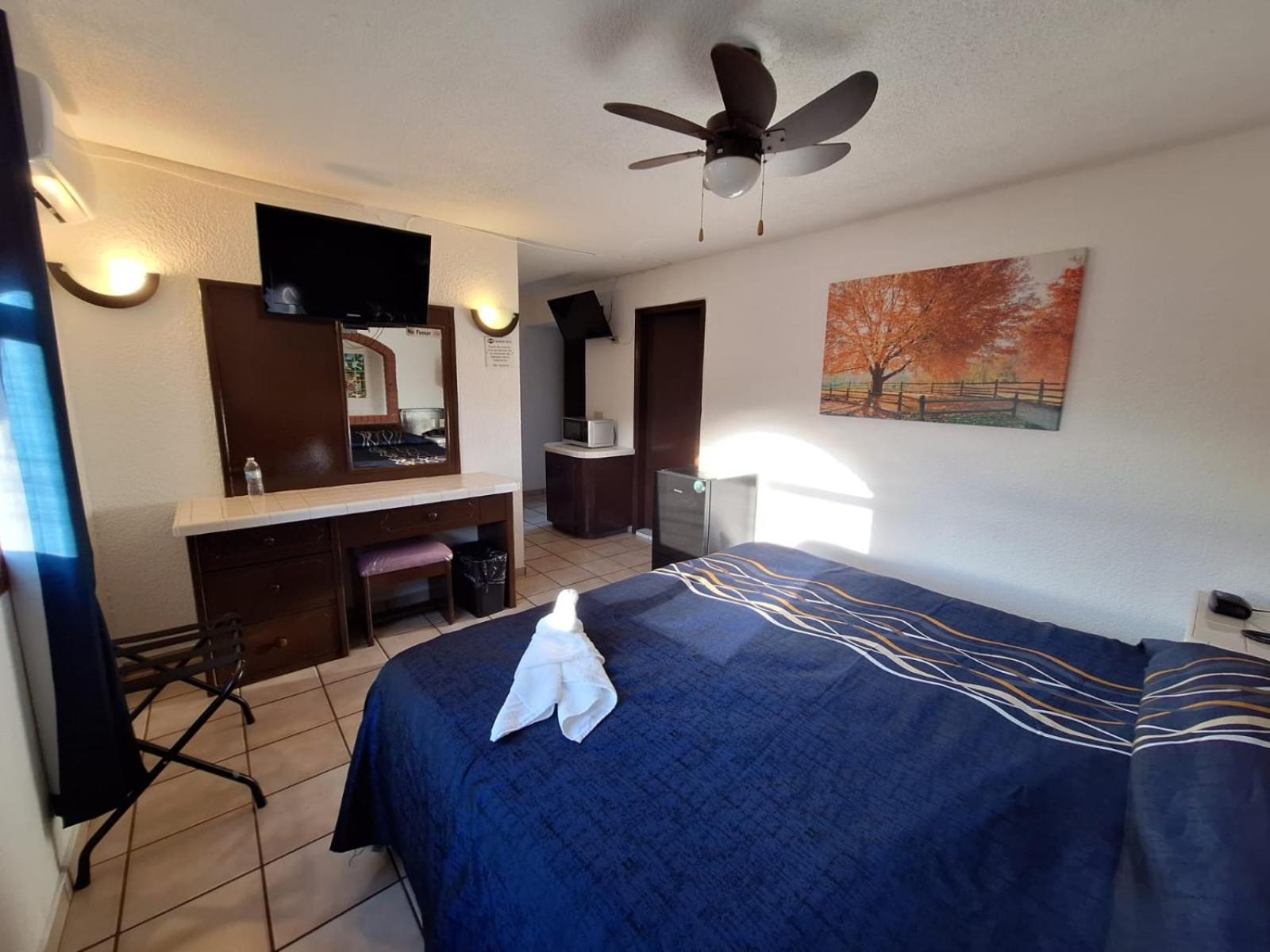 Jabaloyas Motel Tijuana